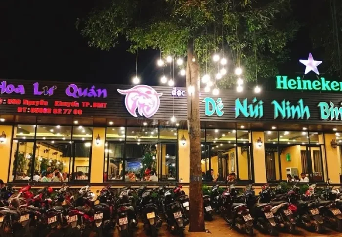 Phân tích thị trường và đối tượng khách hàng mục tiêu